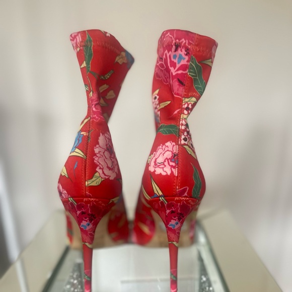 New never worn Aldo booties size 7 - Picture 4 of 4